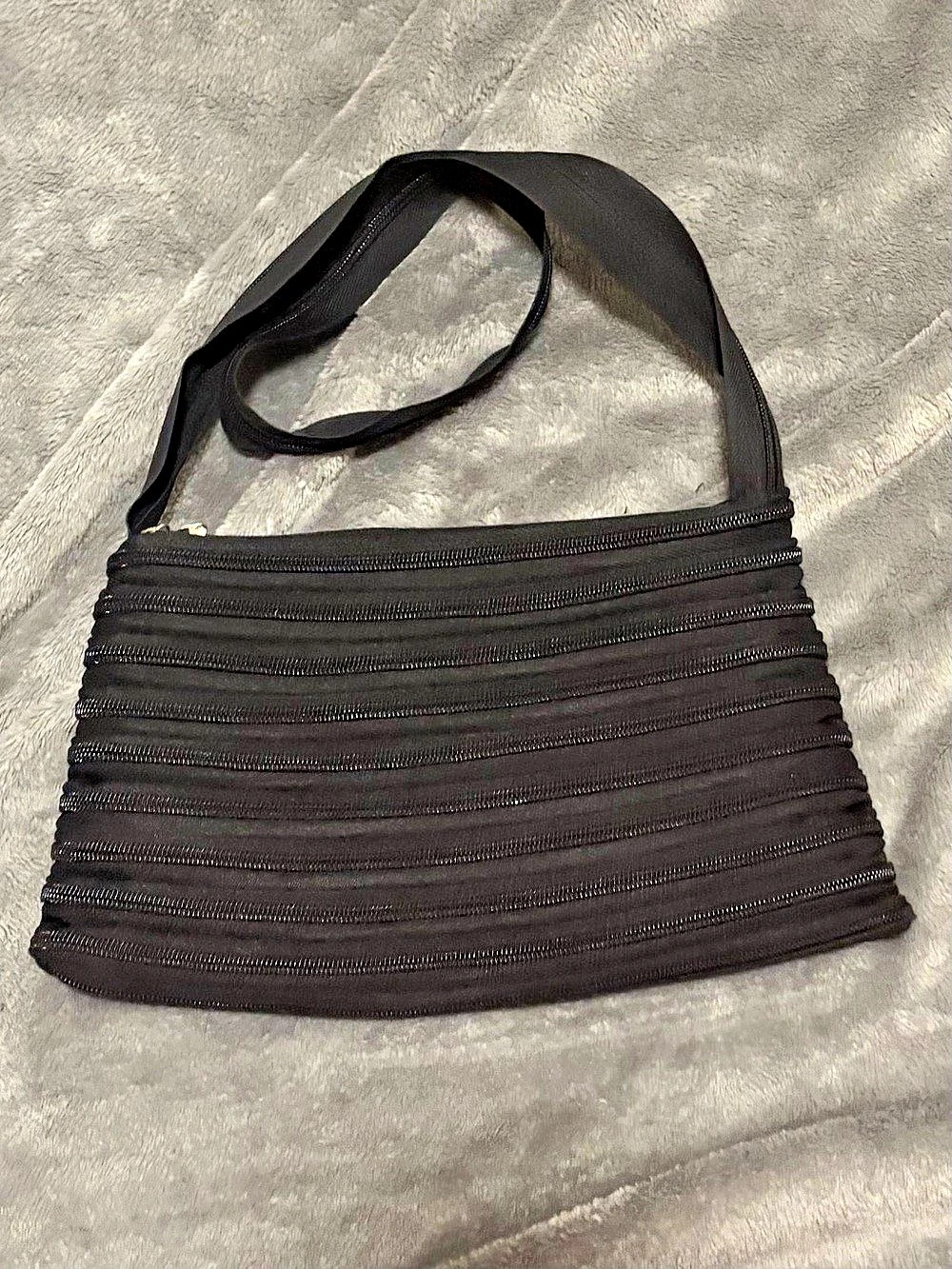 Shoulder Bag in Black Like New